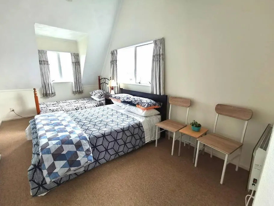 Tatil Evi Big Sale In Winter Three Bedrooms Two Bathrooms In Karori Wellington