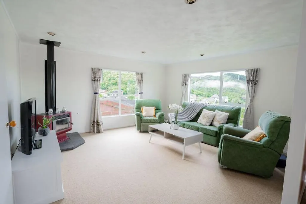 Tatil Evi Big Sale In Winter Three Bedrooms Two Bathrooms In Karori Wellington Yeni Zelanda