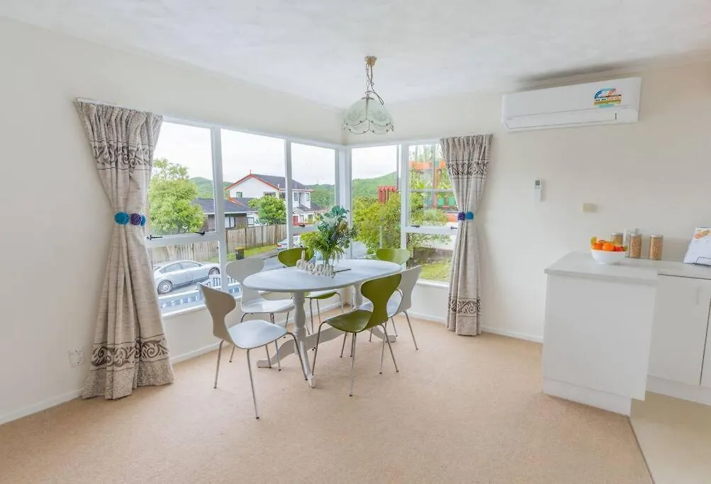 Big Sale In Winter Three Bedrooms Two Bathrooms In Karori Wellington 0*,  New Zealand
