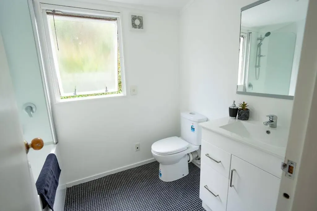 Big Sale In Winter Three Bedrooms Two Bathrooms In Karori Wellington Holiday home