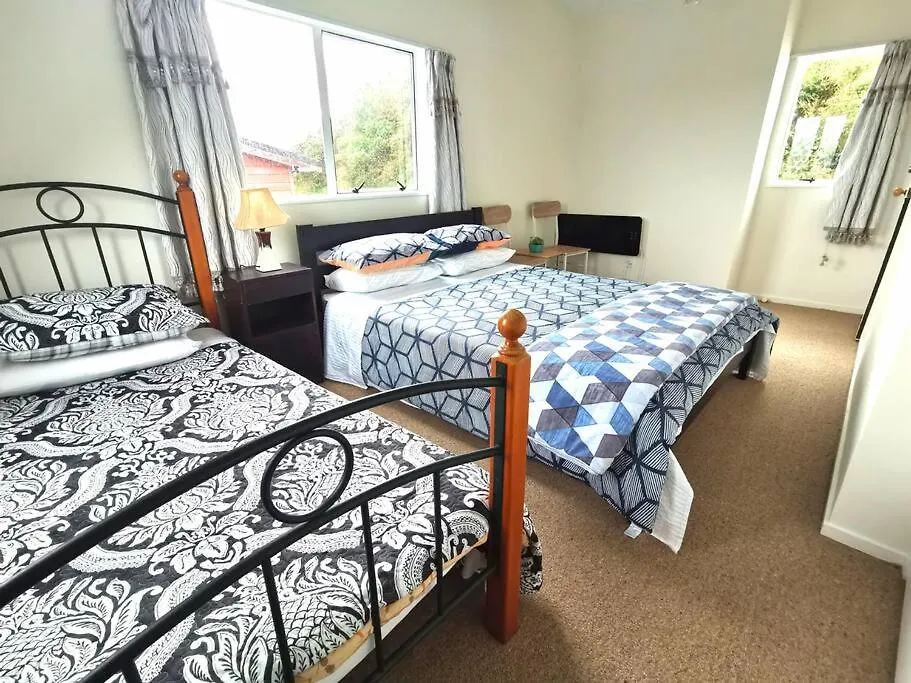 Big Sale In Winter Three Bedrooms Two Bathrooms In Karori Wellington