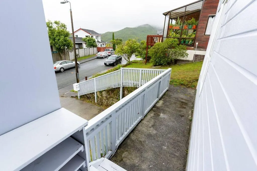 Big Sale In Winter Three Bedrooms Two Bathrooms In Karori Wellington Holiday home